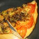Pizza tomate-tapenade noire